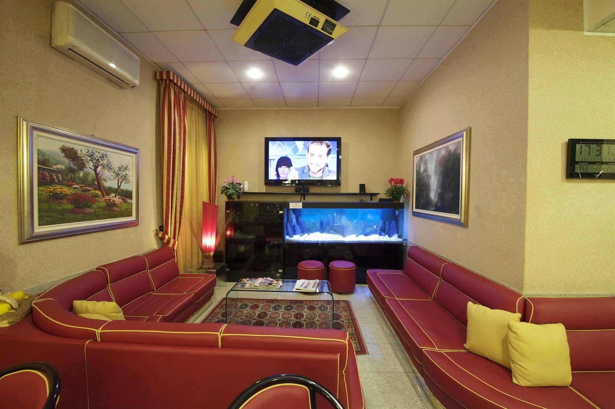 Hotel Tirreno Генуя Екстер'єр фото
