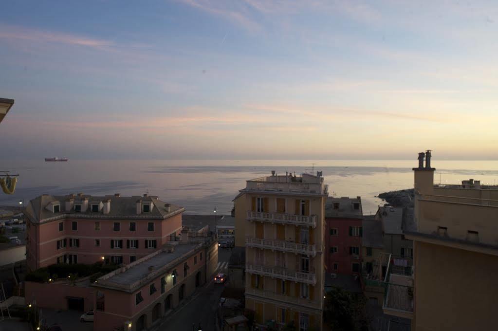 Hotel Tirreno Генуя Екстер'єр фото