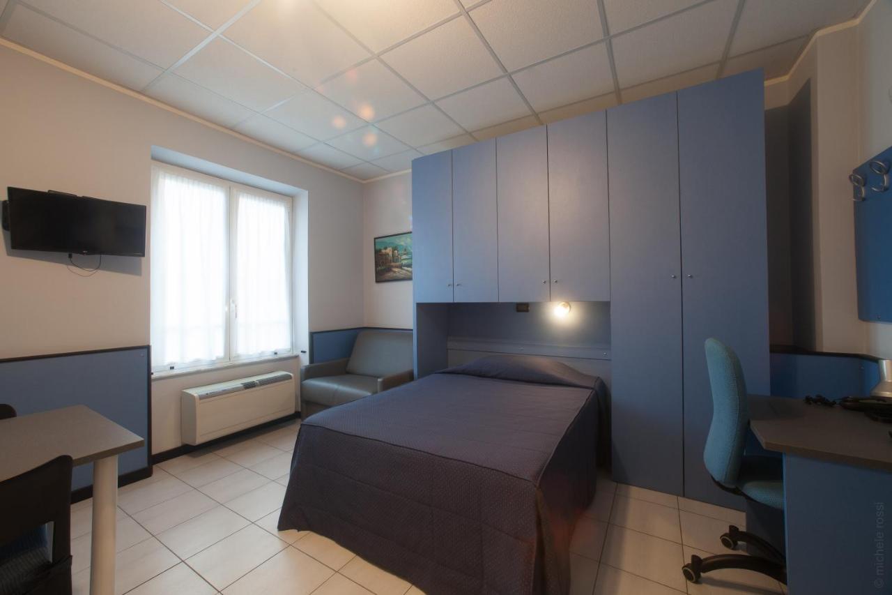Hotel Tirreno Генуя Екстер'єр фото